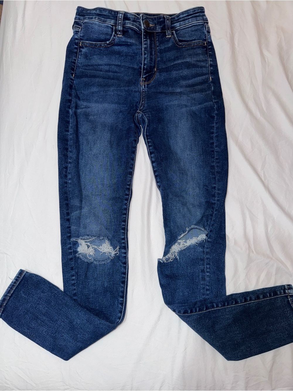 American Eagle Dark Blue Skinny Jeans with Knee Rips